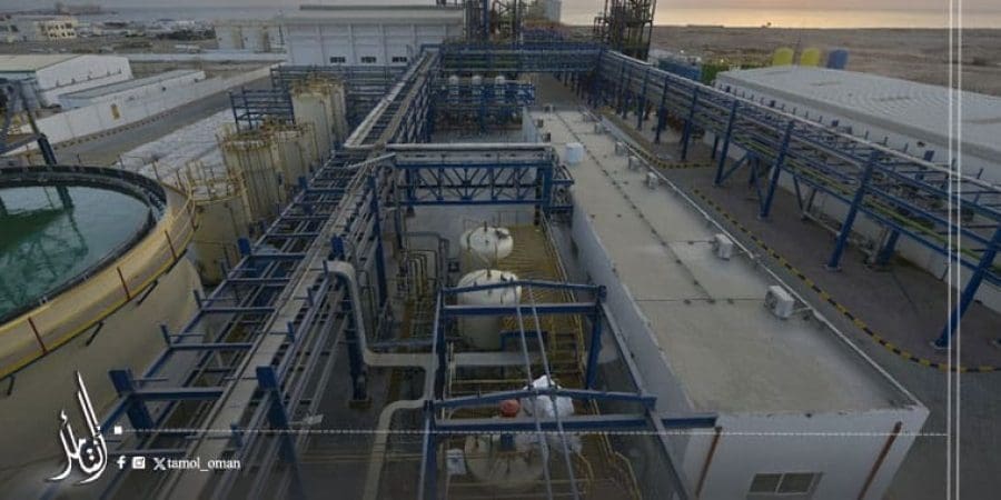 افتتاحَ مجمّع الغيث للصناعات الكيميائية